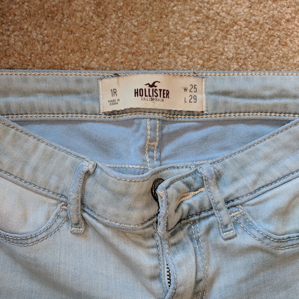Hollister jeans